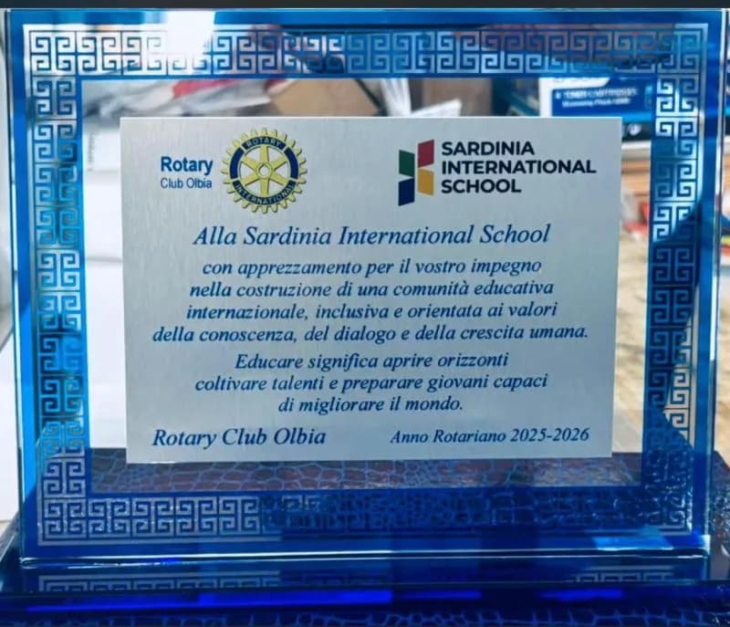 Rotary Club Olbia Visits Sardinia International School (photo 2)