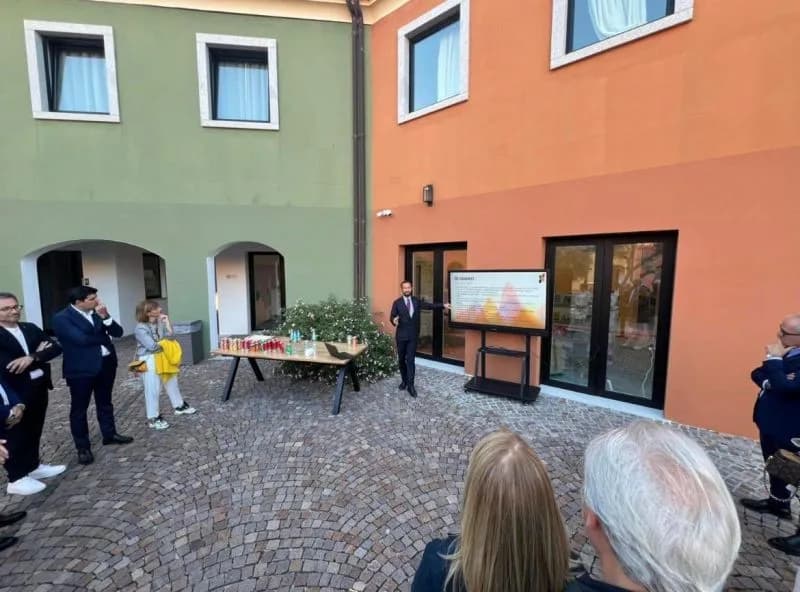 Rotary Club Olbia Visits Sardinia International School (photo 3)